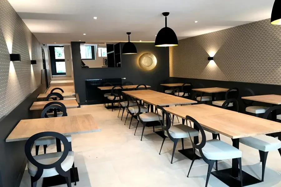 Hôtel-restaurant près de Signy-Avenex